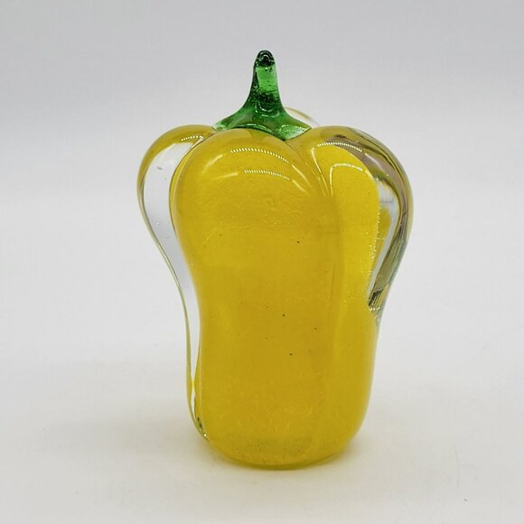 Cased Glass Yellow Pepper  Blown Glass Art Vegetable Paperweight Murano Style - Picture 1 of 14